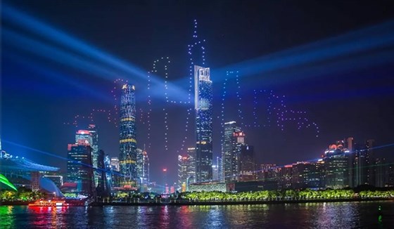 無人機(jī)燈光秀 無人機(jī)燈光秀