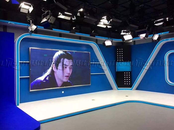 廣西桂平電視臺演播室燈光配置效果圖 廣西桂平電視臺演播室燈光配置效果圖